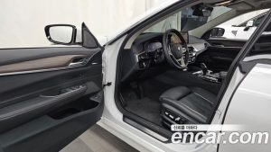 BMW Gran Turismo 630i xDrive Luxury 2024 года из Южной Кореи