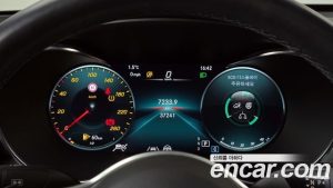 Mercedes-Benz GLC-Class GLC300 4MATIC Coupe 2023 года из Южной Кореи