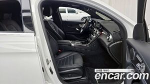Mercedes-Benz GLC-Class GLC300 4MATIC Coupe 2023 года из Южной Кореи