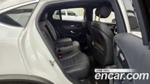 Mercedes-Benz GLC-Class GLC300 4MATIC Coupe 2023 года из Южной Кореи