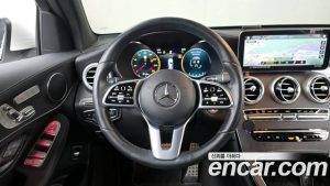 Mercedes-Benz GLC-Class GLC300 4MATIC Coupe 2023 года из Южной Кореи