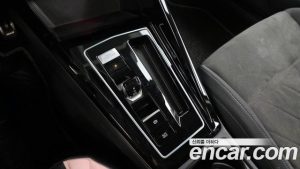 Volkswagen Golf 2.0 TDI Prestige 2023 года из Южной Кореи