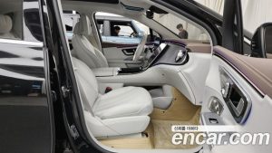 Mercedes-Benz EQE EQE500 4MATIC 2023 года из Южной Кореи