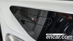 Mercedes-Benz EQE EQE500 4MATIC 2023 года из Южной Кореи