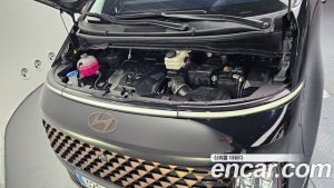 Hyundai Staria L3.5 Lounge 9-Seater 2025 года из Южной Кореи