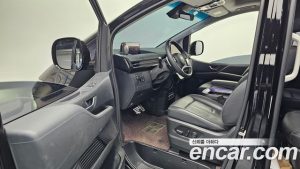 Hyundai Staria L3.5 Lounge 9-Seater 2025 года из Южной Кореи