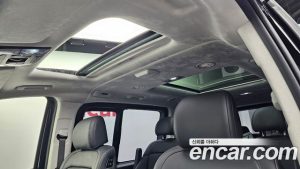 Hyundai Staria L3.5 Lounge 9-Seater 2025 года из Южной Кореи