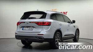 Renault-KoreaSamsung QM6 2.0 LPe RE Signature 2WD 2023 года из Южной Кореи