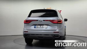 Renault-KoreaSamsung QM6 2.0 LPe RE Signature 2WD 2023 года из Южной Кореи