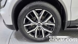 Renault-KoreaSamsung QM6 2.0 LPe RE Signature 2WD 2023 года из Южной Кореи