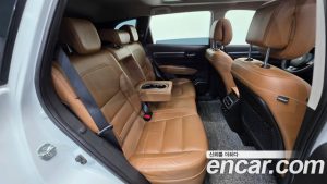 Renault-KoreaSamsung QM6 2.0 LPe RE Signature 2WD 2023 года из Южной Кореи