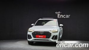 Audi Q5 40 TDI 4WD Premium 2023 года из Южной Кореи