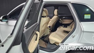 Audi Q5 40 TDI 4WD Premium 2023 года из Южной Кореи
