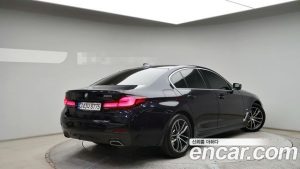 BMW 5-Series 520i M Sport 2023 года из Южной Кореи