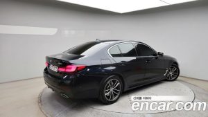 BMW 5-Series 520i M Sport 2023 года из Южной Кореи