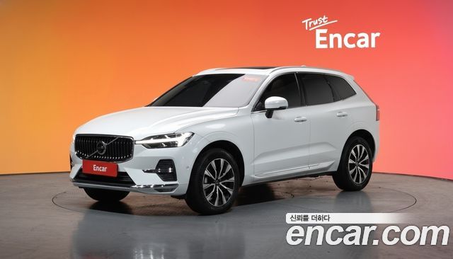 Volvo XC60 B5 Ultra Bright 2025 года из Кореи