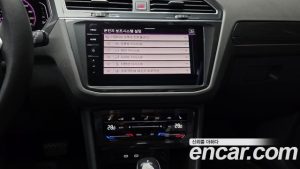 Volkswagen Tiguan 2.0 TDI 4 Prestige 2023 года из Южной Кореи