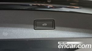 Volkswagen Tiguan 2.0 TDI 4 Prestige 2023 года из Южной Кореи