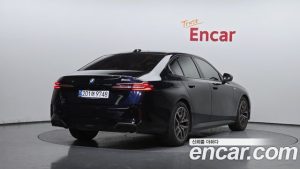 BMW 5-Series 520i M Sport 2024 года из Южной Кореи