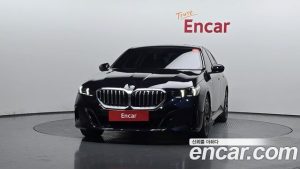 BMW 5-Series 520i M Sport 2024 года из Южной Кореи