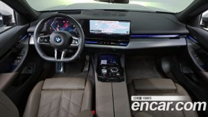 BMW 5-Series 520i M Sport 2024 года из Южной Кореи