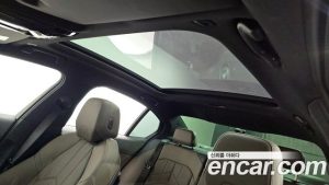 BMW 5-Series 520i M Sport 2024 года из Южной Кореи
