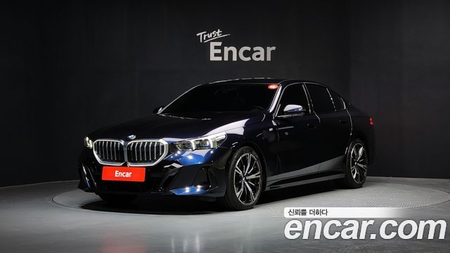BMW 5-Series 530i xDrive M Sport 2024 года из Кореи