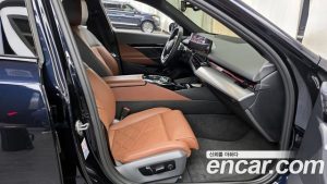 BMW 5-Series 530i xDrive M Sport 2024 года из Южной Кореи
