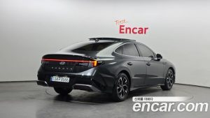 Hyundai Sonata 2.0 2024 года из Южной Кореи