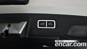 Kia Sorento HEV 1.6 2WD 2024 года из Южной Кореи