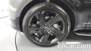 Land Rover Discovery D300 R-Dynamic HSE 2023 года из Южной Кореи