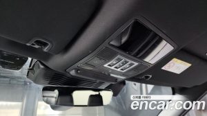 Land Rover Discovery D300 R-Dynamic HSE 2023 года из Южной Кореи