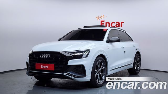 Audi Q8 50 TDI 4WD Premium 2023 года из Кореи