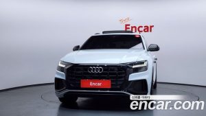 Audi Q8 50 TDI 4WD Premium 2023 года из Южной Кореи