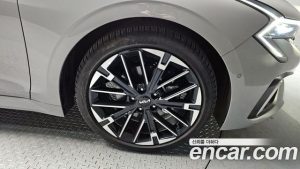 Kia K5 1.6 Turbo 2024 года из Южной Кореи