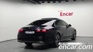 Mercedes-Benz E-Class E200 Avantgarde 2025 года из Южной Кореи