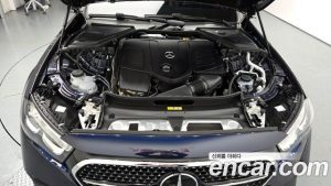 Mercedes-Benz E-Class E200 Avantgarde 2025 года из Южной Кореи