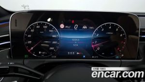 Mercedes-Benz E-Class E200 Avantgarde 2025 года из Южной Кореи