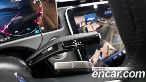 Mercedes-Benz E-Class E200 Avantgarde 2025 года из Южной Кореи