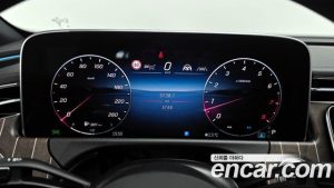 Mercedes-Benz E-Class E300 4MATIC Exclusive 2025 года из Южной Кореи
