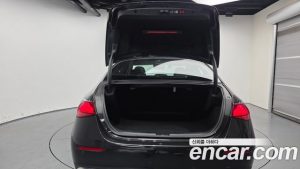 Mercedes-Benz E-Class E300 4MATIC Exclusive 2025 года из Южной Кореи