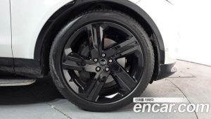 Land Rover Discovery P360 Dynamic HSE 2024 года из Южной Кореи