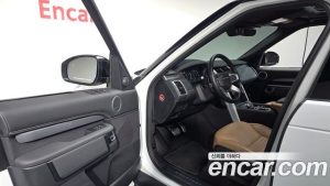 Land Rover Discovery P360 Dynamic HSE 2024 года из Южной Кореи