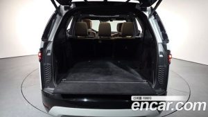 Land Rover Discovery P360 Dynamic HSE 2024 года из Южной Кореи