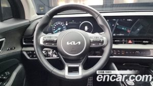 Kia Sportage Signature 2WD 2024 года из Южной Кореи