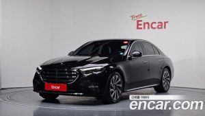 Mercedes-Benz E-Class E350e 4MATIC 2025 года из Южной Кореи