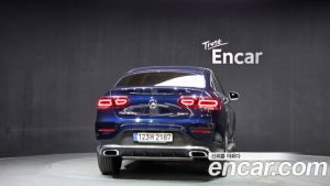 Mercedes-Benz GLC-Class GLC300e 4MATIC Coupe 2023 года из Южной Кореи