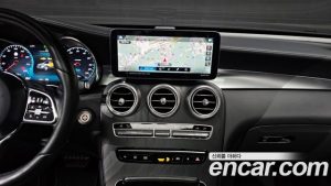 Mercedes-Benz GLC-Class GLC300e 4MATIC Coupe 2023 года из Южной Кореи