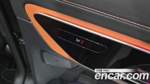 Mercedes-Benz GLC-Class GLC220 d 4MATIC 2024 года из Южной Кореи