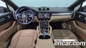 Porsche Cayenne 3.0 Coupe 2022 года из Южной Кореи